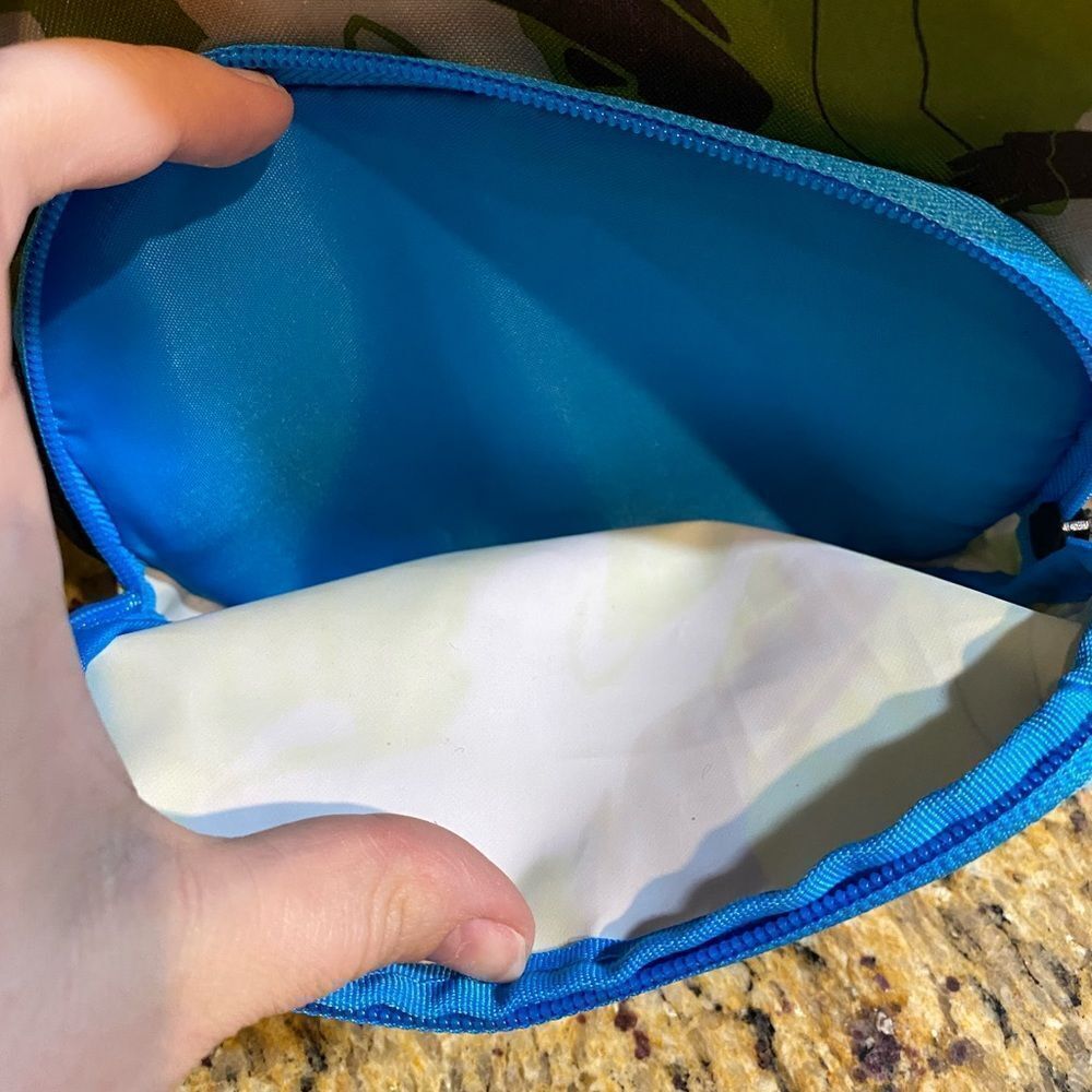 Fortnite lunch box - Picture 4 of 4